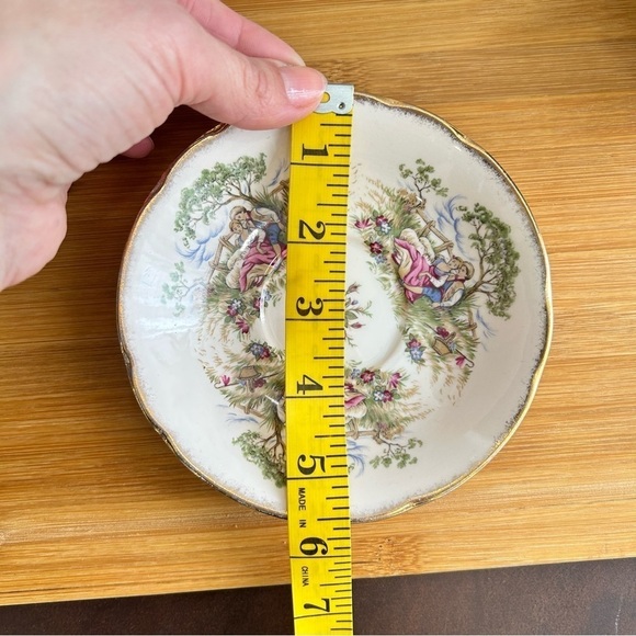 Paragon Tea Cup and Saucer, GAINSBOROUGH Antique Series  Quatrefoil - Picture 2 of 10